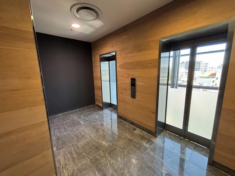 To Let commercial Property for Rent in Sea Point Western Cape